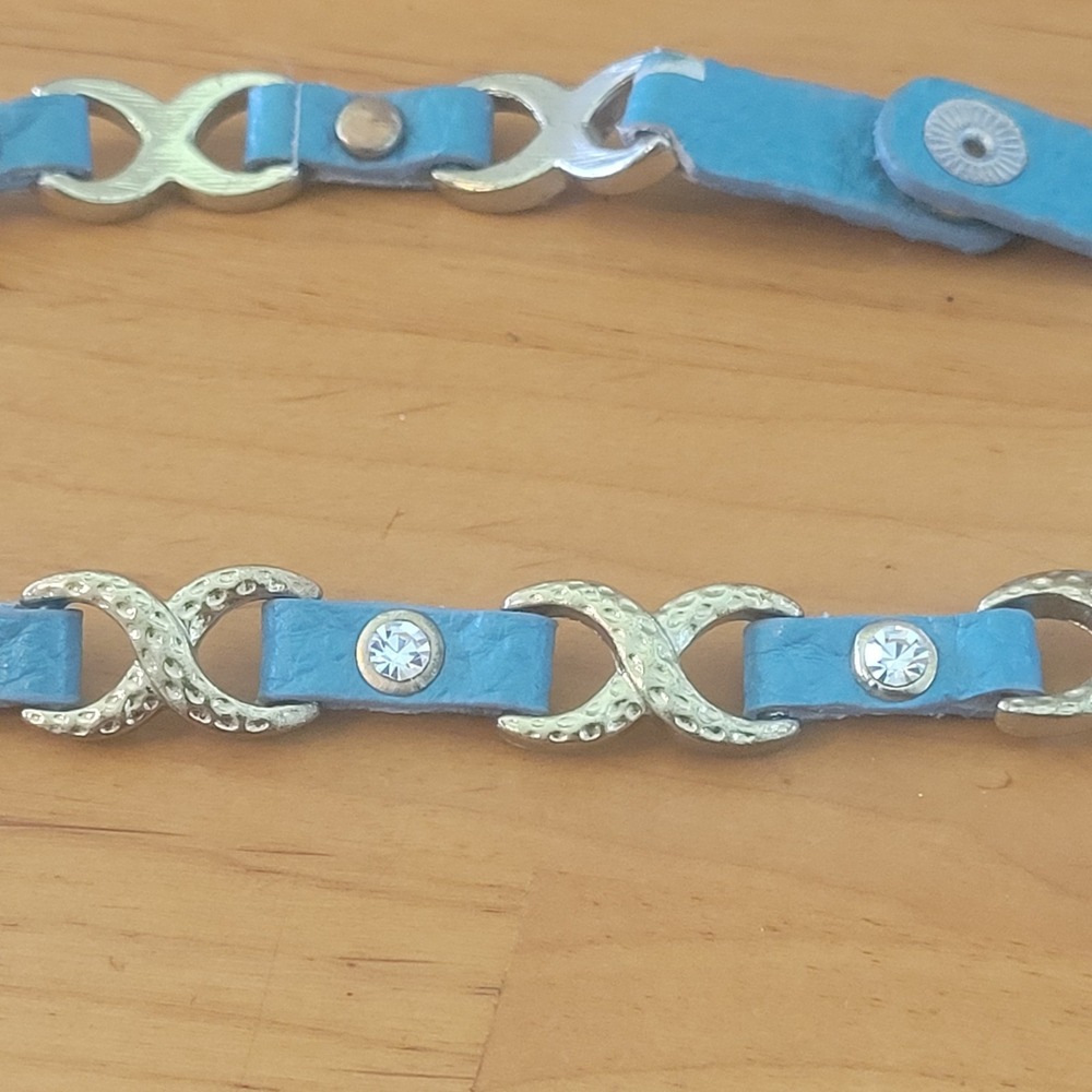 Blue Strap Silver Tone Chain Belt Rhinestone Accent 19 Inch No Marks Necklace